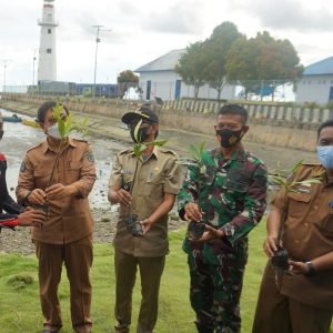 HUT KE-76 tahun korps marinir, LKPR sumbang kado istimewah.