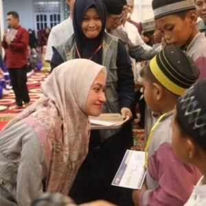 Bupati Lutra Ajak Para Dermawan, Memastikan Semua Anak Yatim Menempuh Dunia Pendidikan