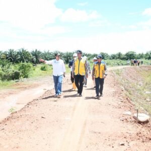 BBWSPJ Bersama Pemda Lutra Pastikan Pekerjaan Tanggul di Malangke Berlanjut