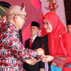 Bupati Luwu Utara Raih Tanda Kehormatan Tertinggi Satyalancana Wira Karya 2023