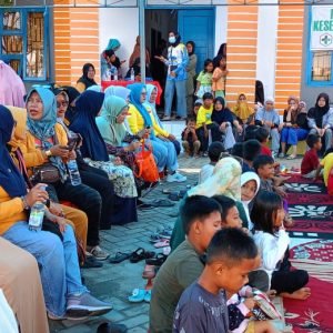 134 Peserta Sunatan Massal di Festival Bahari Luwu Utara Terima Santunan dari Anggota DPR-RI