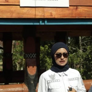 Usai Resmikan Rumah Adat Pohoneang di Seko, Bupati Indah: Jadikan Simbol Persatuan