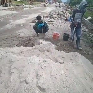 Ngeri, Proyek 14 Miliar Rekonstruksi Ruas Jalan Kaluku-Subur Diduga Dikerja Asal Jadi