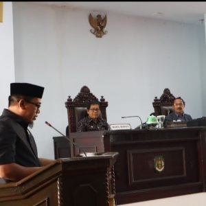 Paripurna Pandangan Fraksi DPRD Luwu Utara, Sepakati Ranperda APBD 2024 Untuk dibahas Pada Tingkat Berikutnya