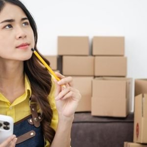 Jastip Barang Impor: Apakah Jastip Pembelian Luar Negeri Legal di Indonesia?