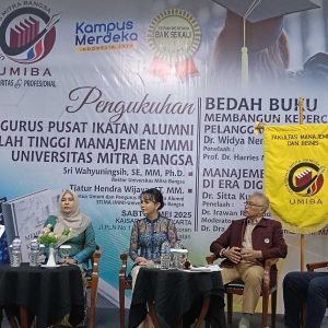 UMIBA Perkuat Jaringan Alumni dalam Acara Pengukuhan Pengurus dan Bedah Buku
